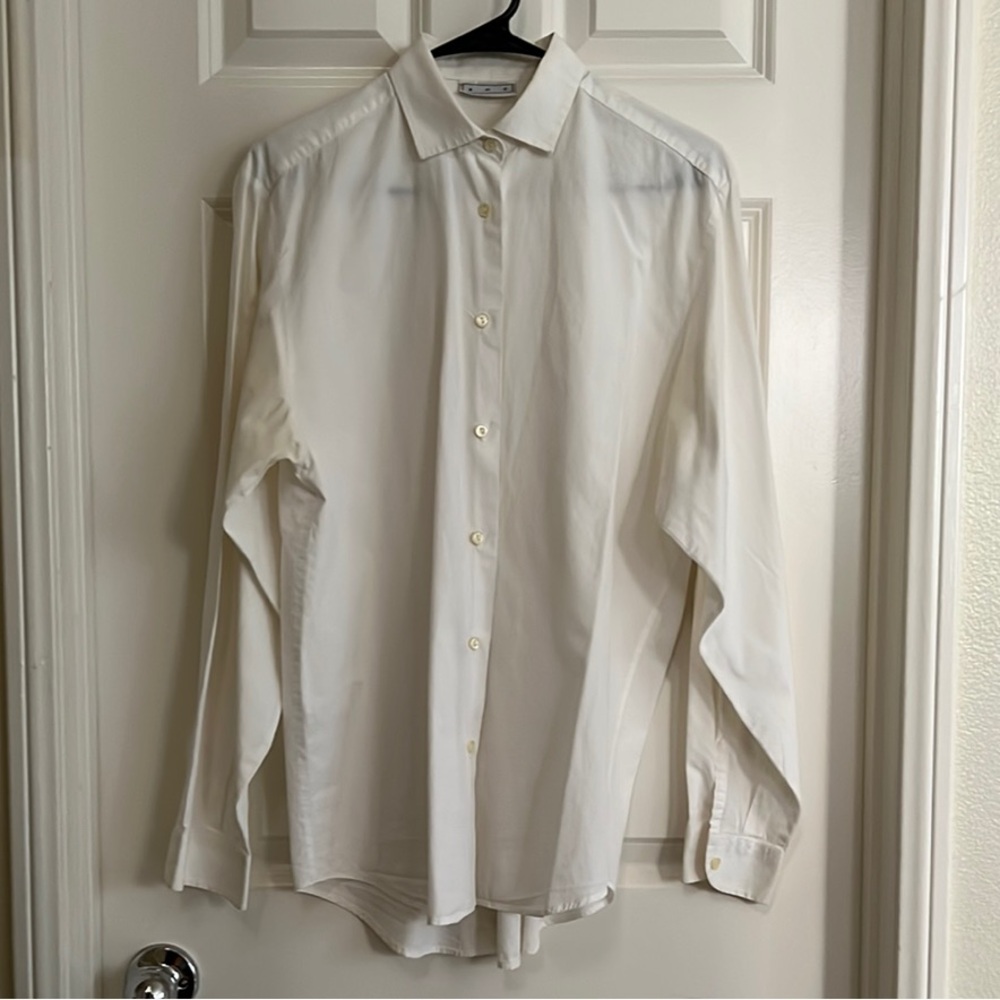 AND White Casual Button Down Shirt Light Fabric
